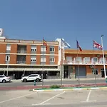 Bennington Ξενοδοχείο *